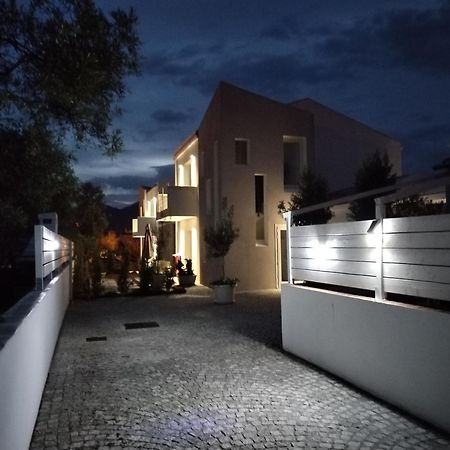 Villa Est San Teodoro  Luaran gambar