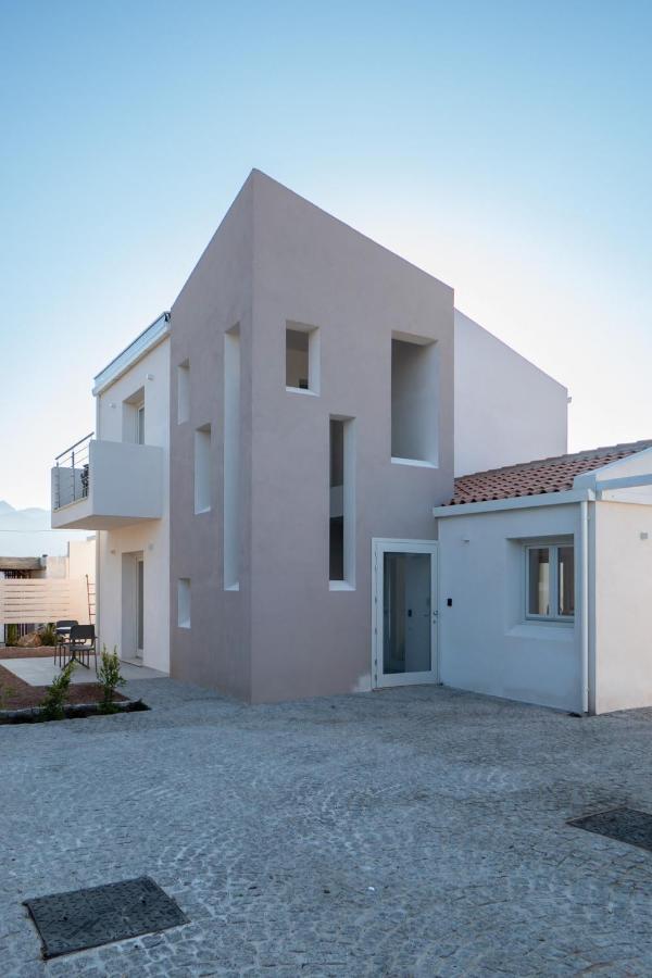 Villa Est San Teodoro  Luaran gambar