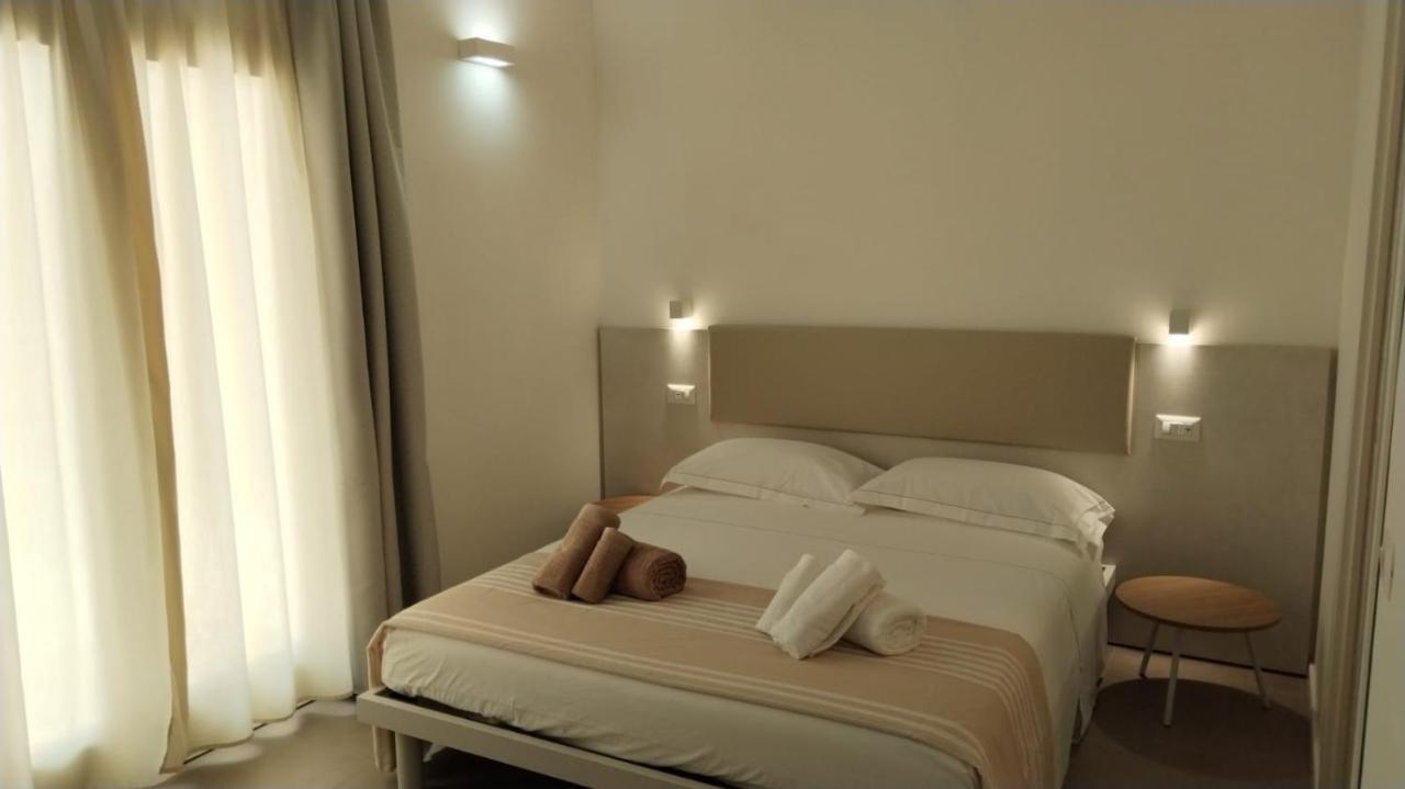 Villa Est San Teodoro  Luaran gambar