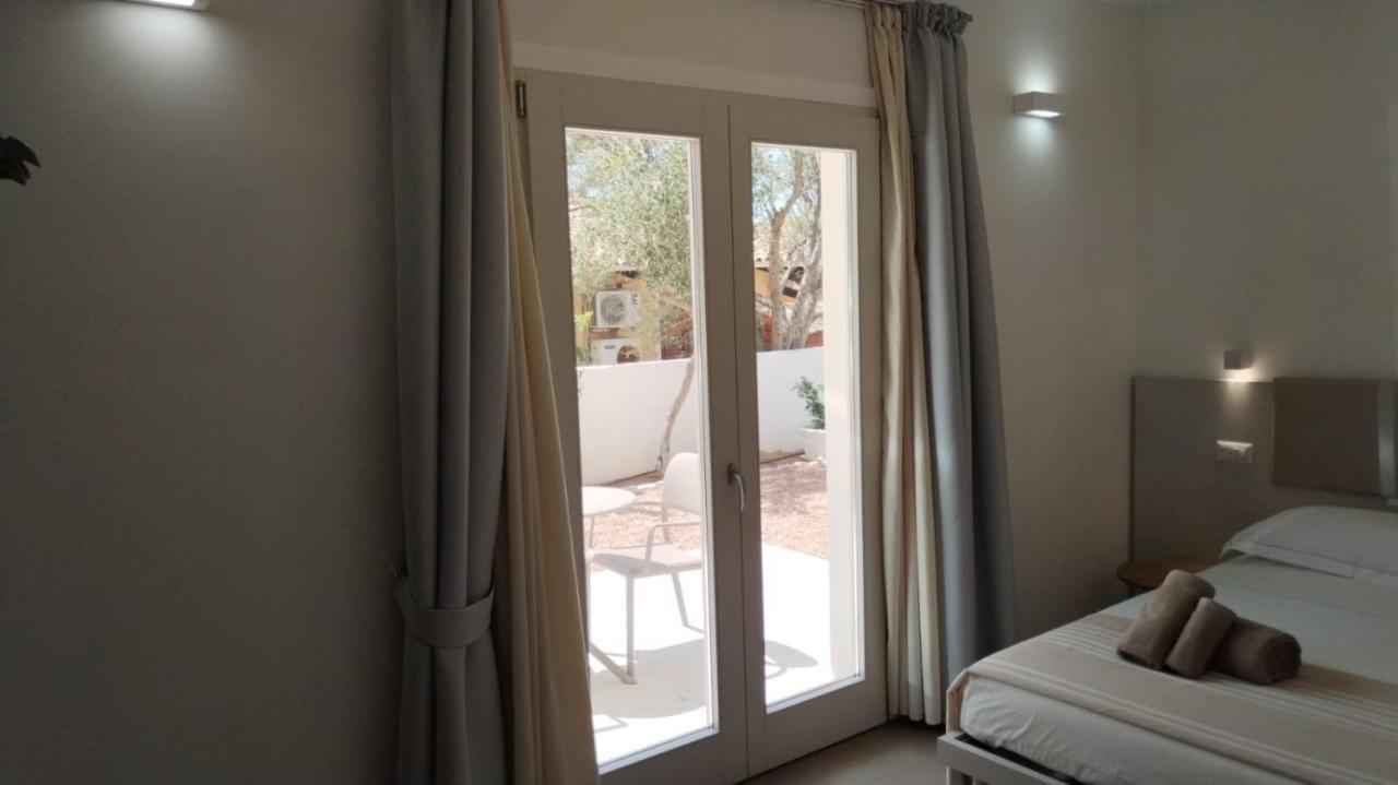 Villa Est San Teodoro  Luaran gambar